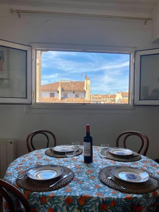 Grand Studio Avec Vue Sur Notre Dame De La Garde Marseille Luaran gambar